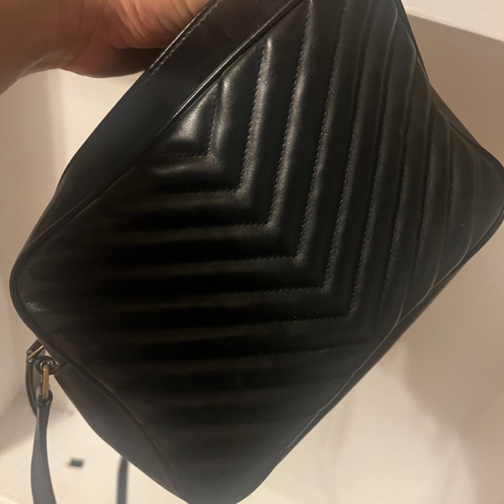 Saint Laurent - Picture 8 of 11